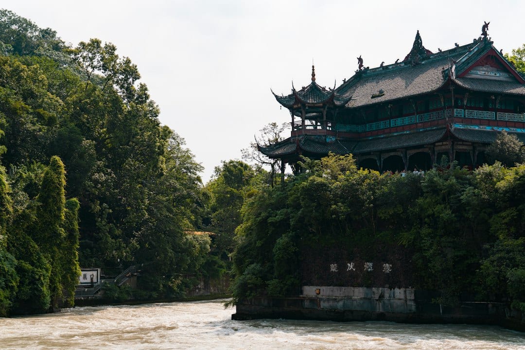 Huaqing Palace traditional garden