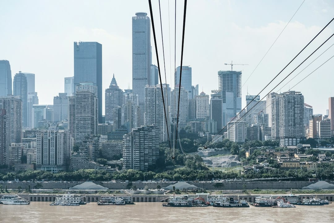 Chongqing Yangtze River cable car crossing above the city